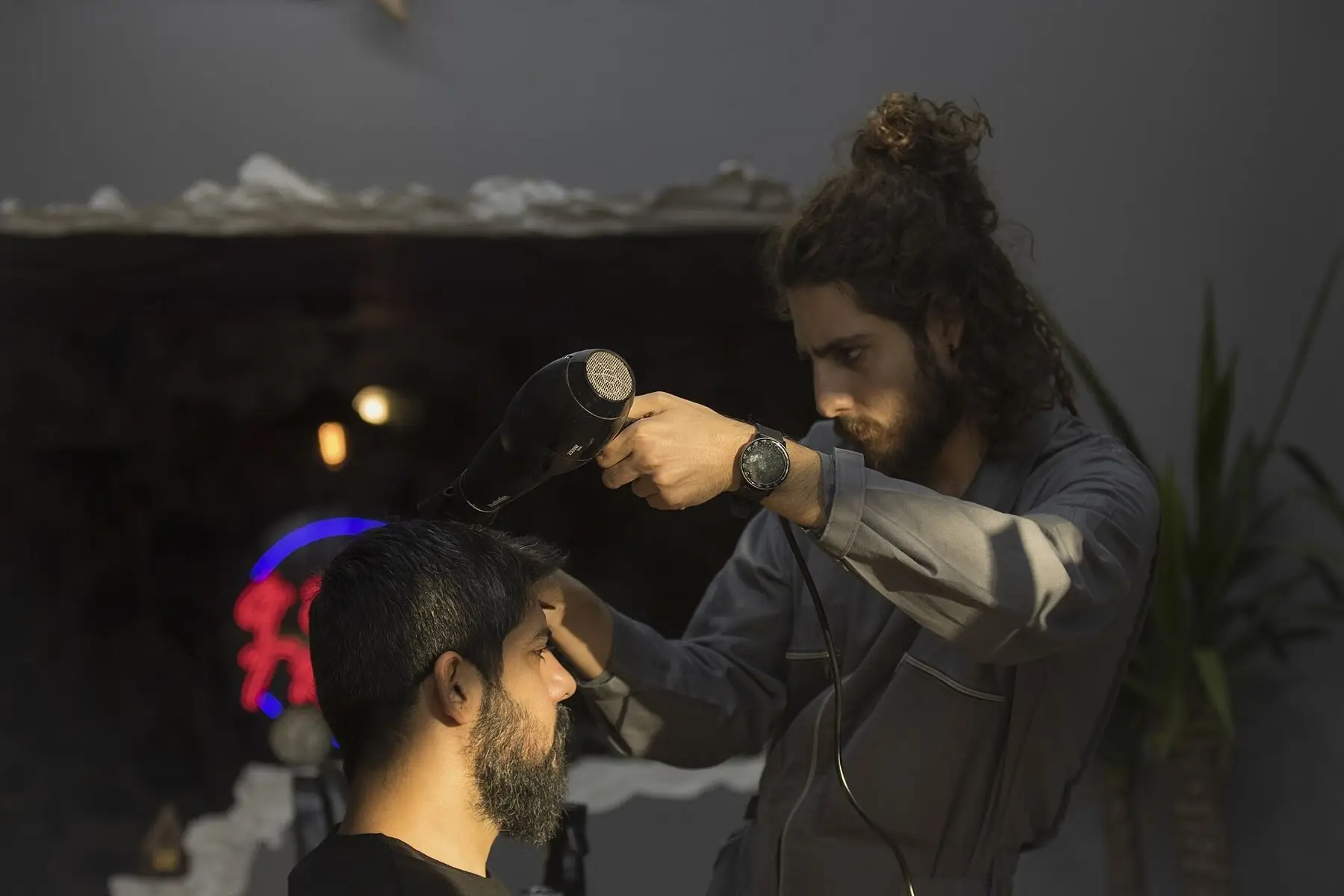 Blow-dry and finish under the neon